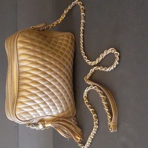 Latinas shoulder bag